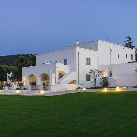 Masseria Corte Degli Asini Montalbano  Bilik gambar