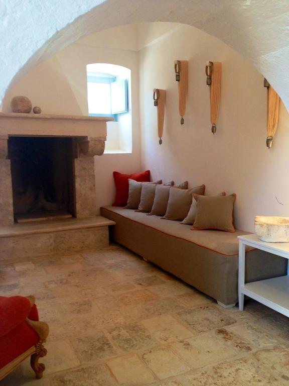 Masseria Corte Degli Asini Montalbano  Luaran gambar